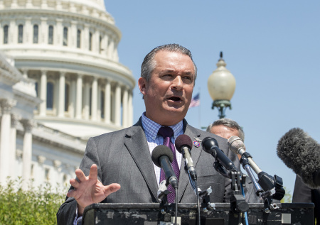 Американский конгрессмен призвал поставить Украине дальнобойные ракеты