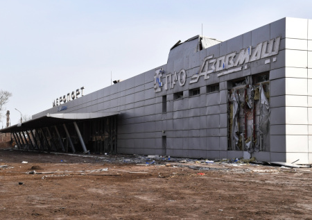 Раскрыты сроки восстановления аэропортов в Донбассе