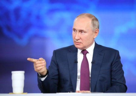 Число обращений на прямую линию с Путиным превысило 1,3 млн