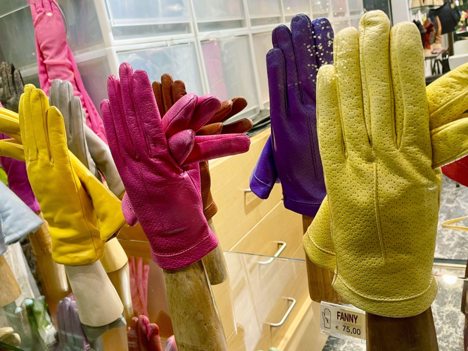 Как определить размер перчаток или варежек при покупке их в подарок