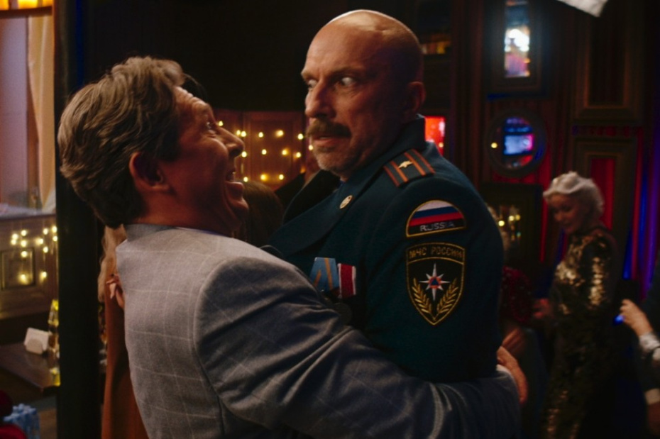 Кадр из фильма «Елки-12»