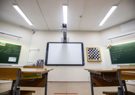 Власти пообещали помочь пострадавшим нападения в школе Одинцово