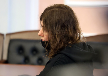 Лурье прибыла в Верховный суд на заседание по спору с Долиной