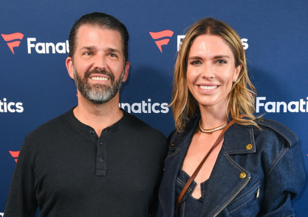 Трамп-младший объявил о помолвке с моделью