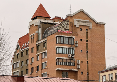 Деньги за квартиру Долиной отдадут мошенники? Что Лурье ответили в суде