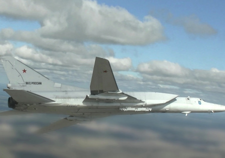 Российские бомбардировщики рассекли воздушное пространство над Черным морем