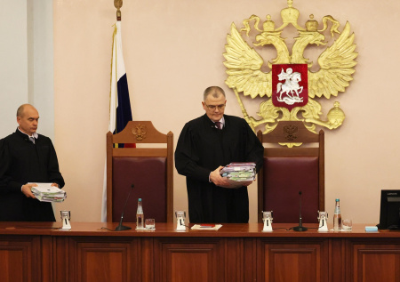 Лурье потребовала принудительно выселить Долину из квартиры