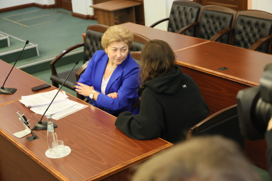 Полина Лурье и ее адвокат Светлана Свириденко