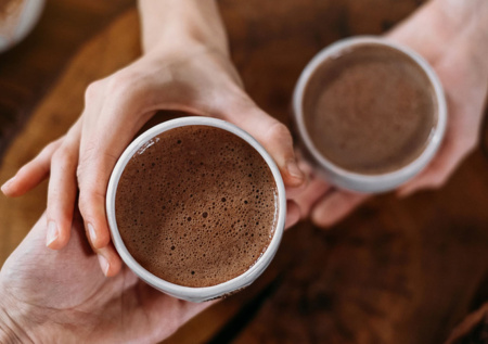 Терапевт рассказал о неожиданной опасности горячего шоколада