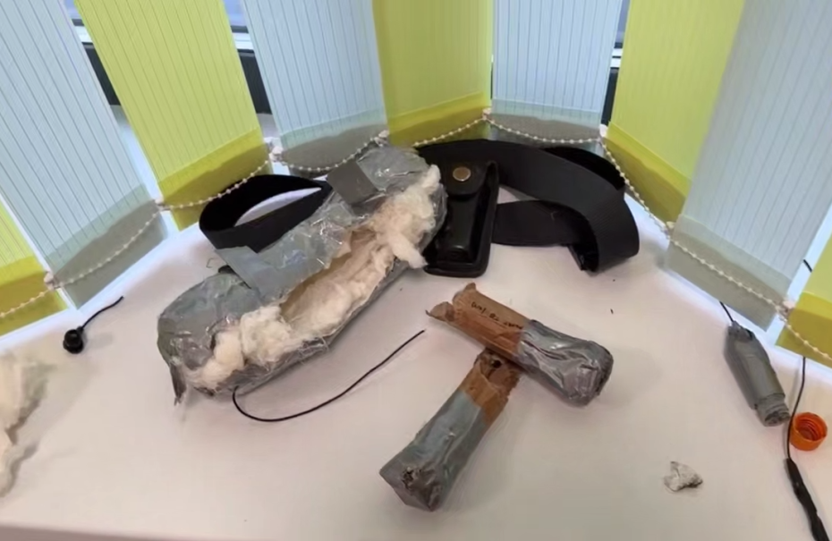 Следователи и криминалисты ГСУ СК по Московской области продолжают работу на месте происшествия в Успенской школе в поселке Горки-2