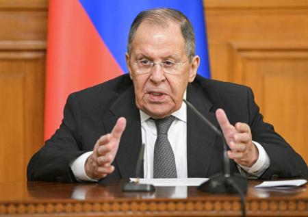 Россия выразила готовность помочь Ирану в решении вопроса ядерного досье