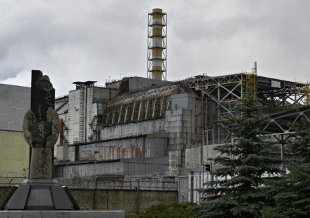 В МАГАТЭ рассказали, к чему могут привести повреждения саркофага на ЧАЭС