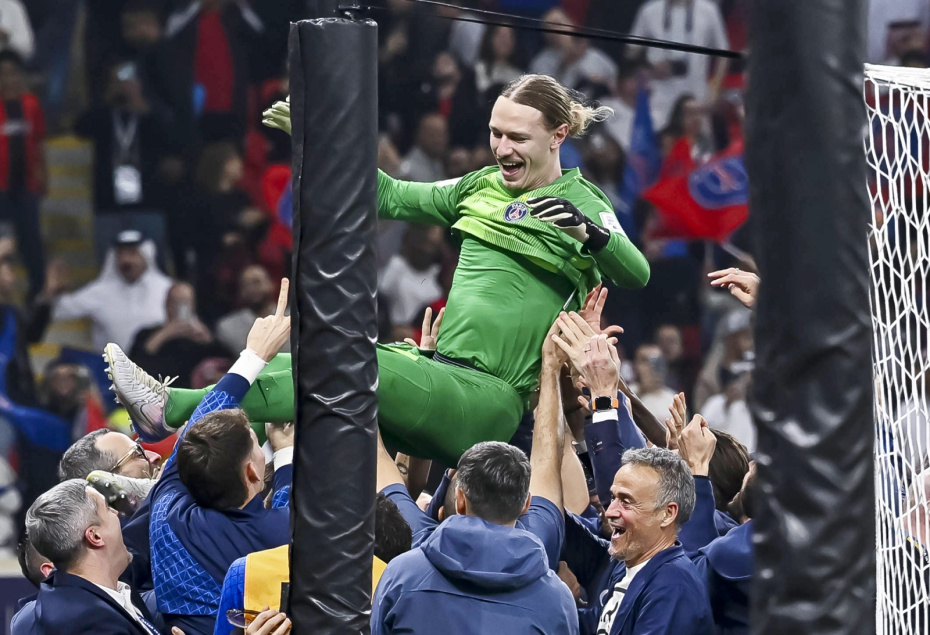 Российский вратарь французского «Пари Сен-Жермен» Матвей Сафонов