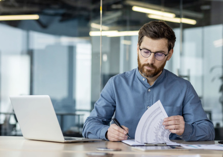 Какие законы вступают в силу с 1 января 2026 года: главные изменения