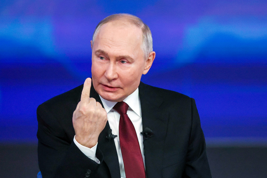 Владимир Путин во время программы «Итоги года с Владимиром Путиным»