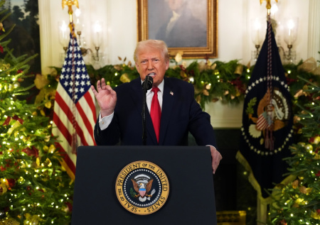 Стало известно, когда Трамп подпишет проект бюджета с $400 млн для Украины