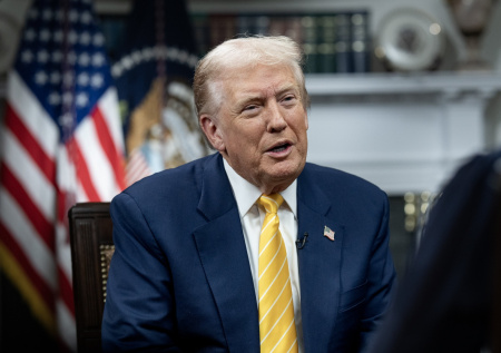 Стала известна цена привезенной для Трампа икры