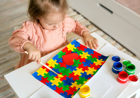 Врач назвала главные причины появления аутистических расстройств у детей