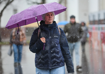 Проливной дождь и тепло до +5? Погода в Москве в конце декабря: чего ждать