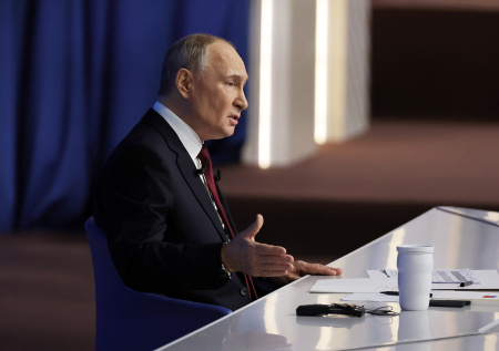 Путин раскрыл объемы международных резервов Центробанка России