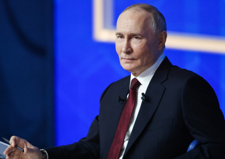 Путин признался, что квартира в Кремле не видела ремонта с девяностых