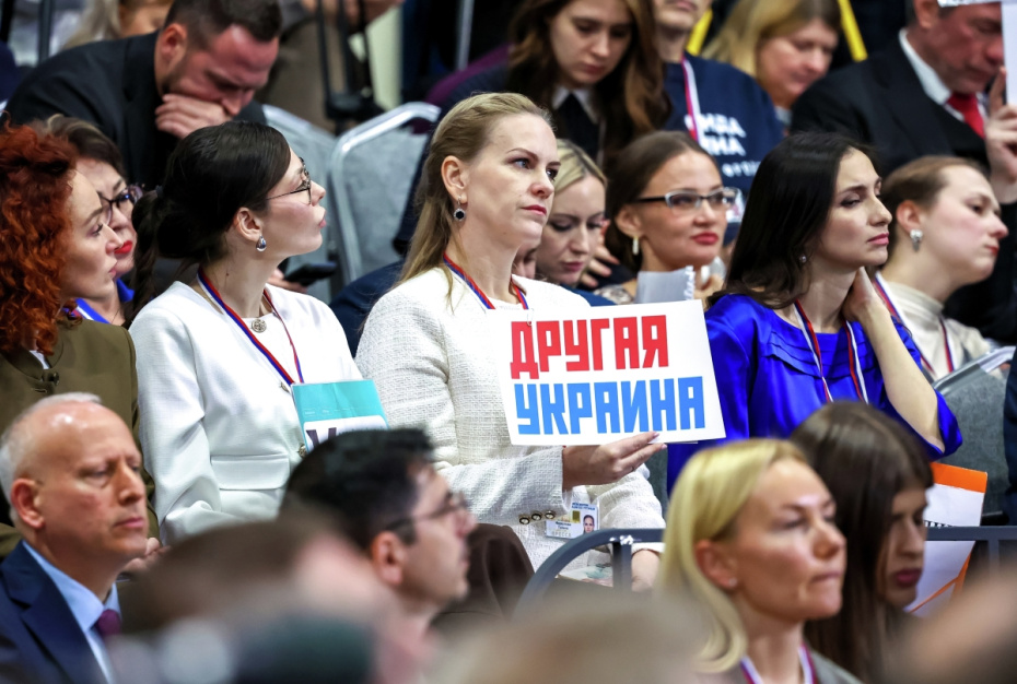 19 декабря 2025 года. Журналисты во время специальной программы «Итоги года с Владимиром Путиным» в Москве