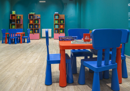 Путин предложил увеличить время пребывания детей в яслях и детсадах