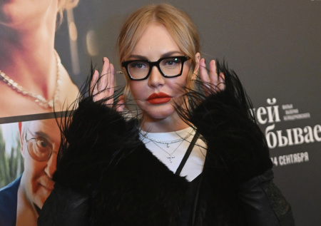 «Маме сказала после 30»: Маша Малиновская пережила изнасилование в детстве