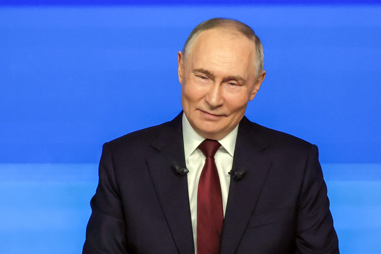 19 декабря 2025 года. Президент РФ Владимир Путин отвечает на вопросы во время специальной программы «Итоги года»