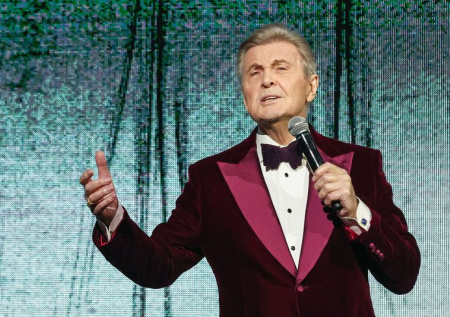 Уход со сцены, слухи о внебрачной дочери и болезни: как живет Лев Лещенко