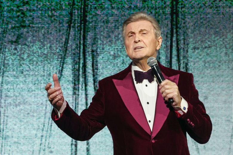 Певец Лев Лещенко