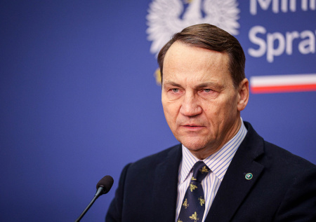 Сикорский поздравил Орбана «орденом Ленина»