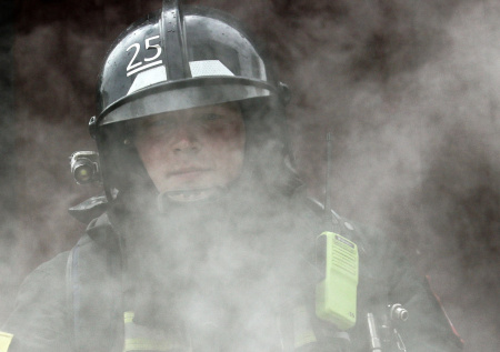 Во Владивостоке загорелся памятник архитектуры начала XX века