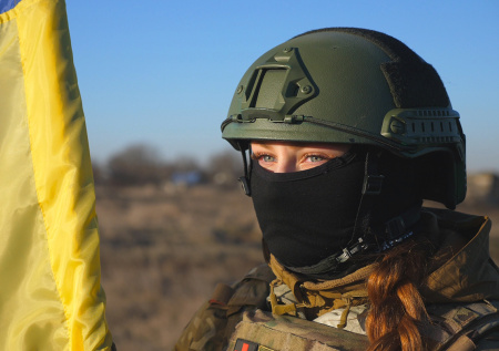 Беременных украинок заставили сменить тюремную камеру на штурмовые отряды