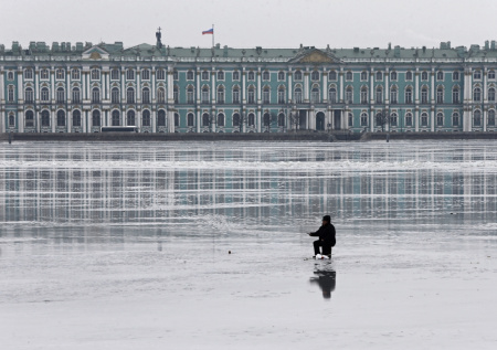 Эрмитаж раскрыл неприятную деталь в истории с севшим на трон посетителем