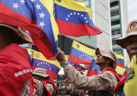 Политолог объяснил, что мешает США начать наземную операцию в Венесуэле