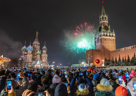 Как не сесть в тюрьму за шум и салют: предновогодний ликбез от юриста