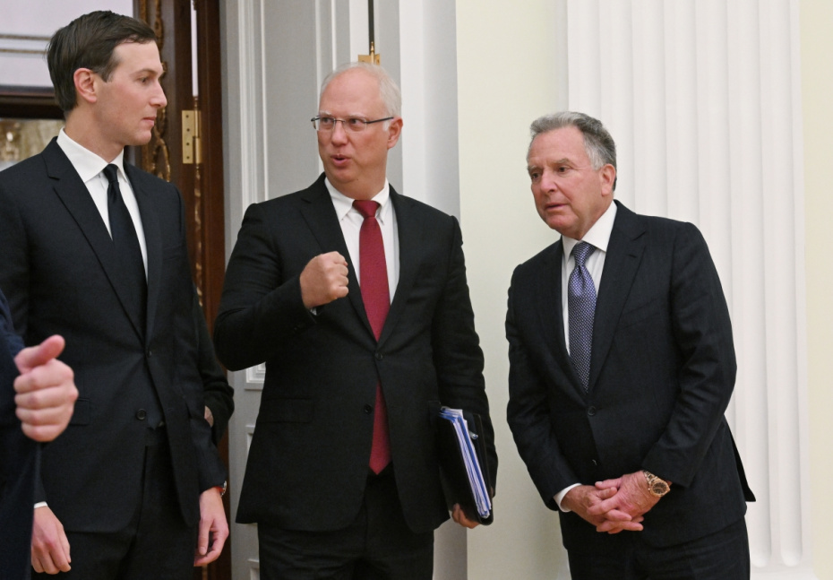 Джаред Кушнер, Кирилл Дмитриев и Стив Уиткофф