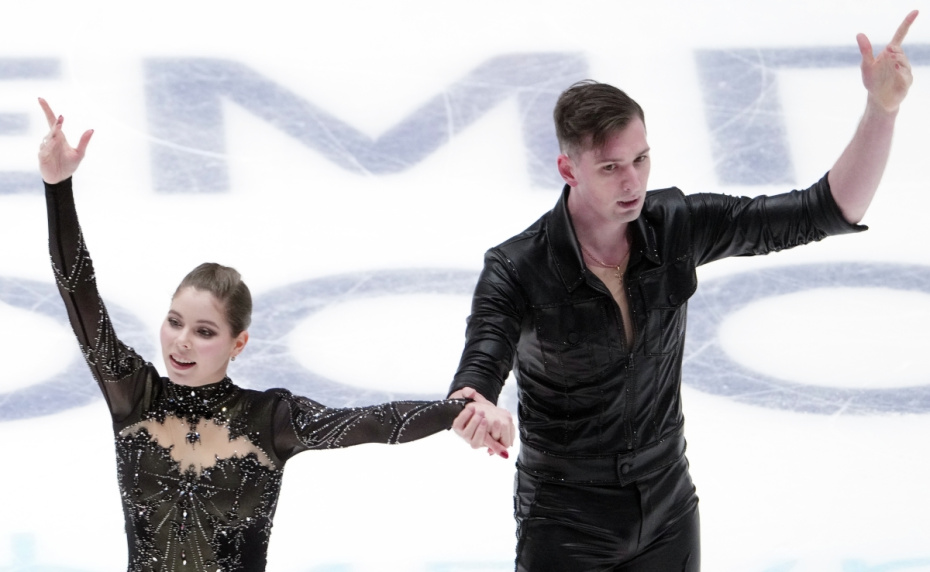 Анастасия Мишина и Александр Галлямов