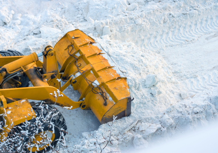 Похоронный кортеж с телом на двое суток застрял в сугробах