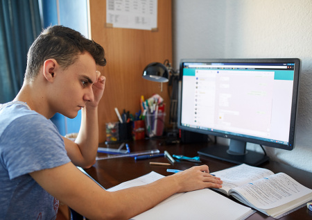 Касперская назвала скрытую опасность использования ИИ в школах