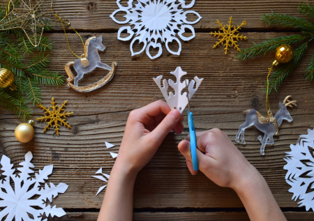 Какой сегодня день? Праздники и памятные даты 27 декабря 2025 года