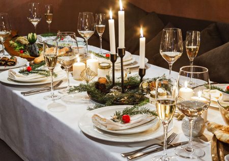 В РПЦ объяснили, можно ли христианам праздновать католическое Рождество