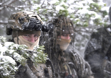 Враг у ворот: Финляндия вооружается до зубов, чтобы ударить по России?