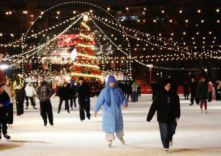 Лабиринт, телебашня, старый дворец: лучшие бесплатные катки Москвы