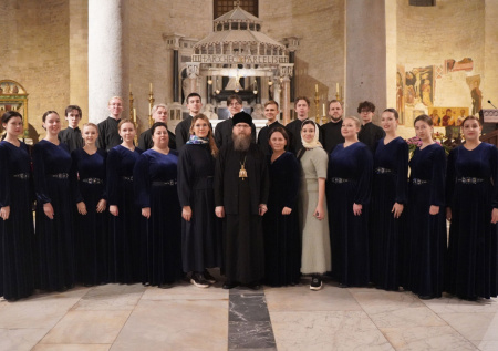 Молодежный хор Череповецкой епархии выступил в Италии