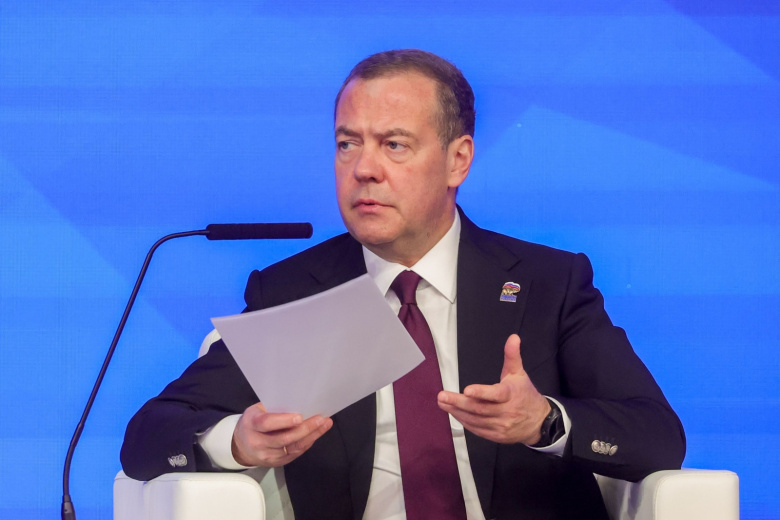 Дмитрий Медведев