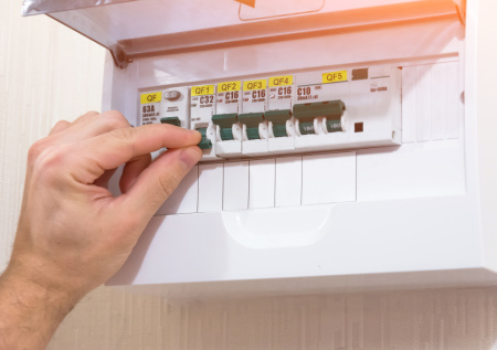 В США предложили решить проблему энергодефицита с помощью кораблей