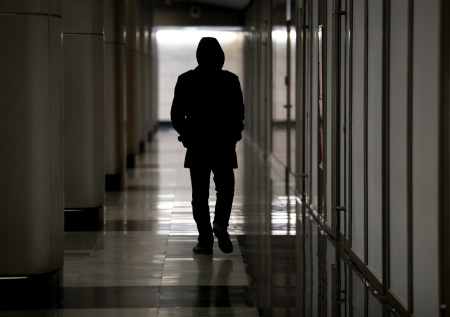 Сталкеров наконец осадят? Что известно о законопроекте, охранный ордер