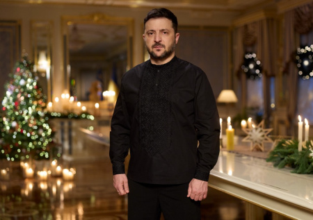 Поздравление «Сатаны»: во что Зеленский превращает Рождество